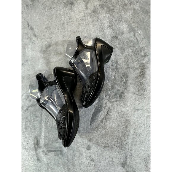 J 41 Adventure On Sandals Womens 6M Cassia T-Strap black Faux Leather heel Wedge - Picture 2 of 16